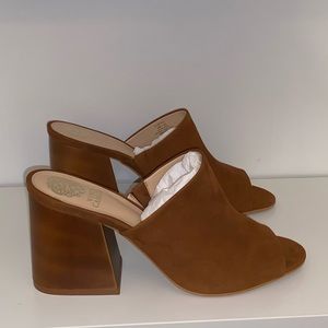 Brand New Vince Camuto chunky heeled mules on trend